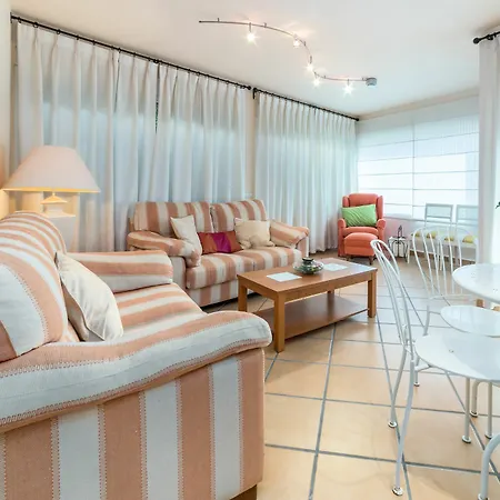 Holiday home Travel Habitat Casa Perellonet *